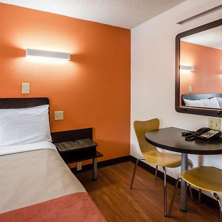 Motel 6-Troutville, Va Bagian luar foto