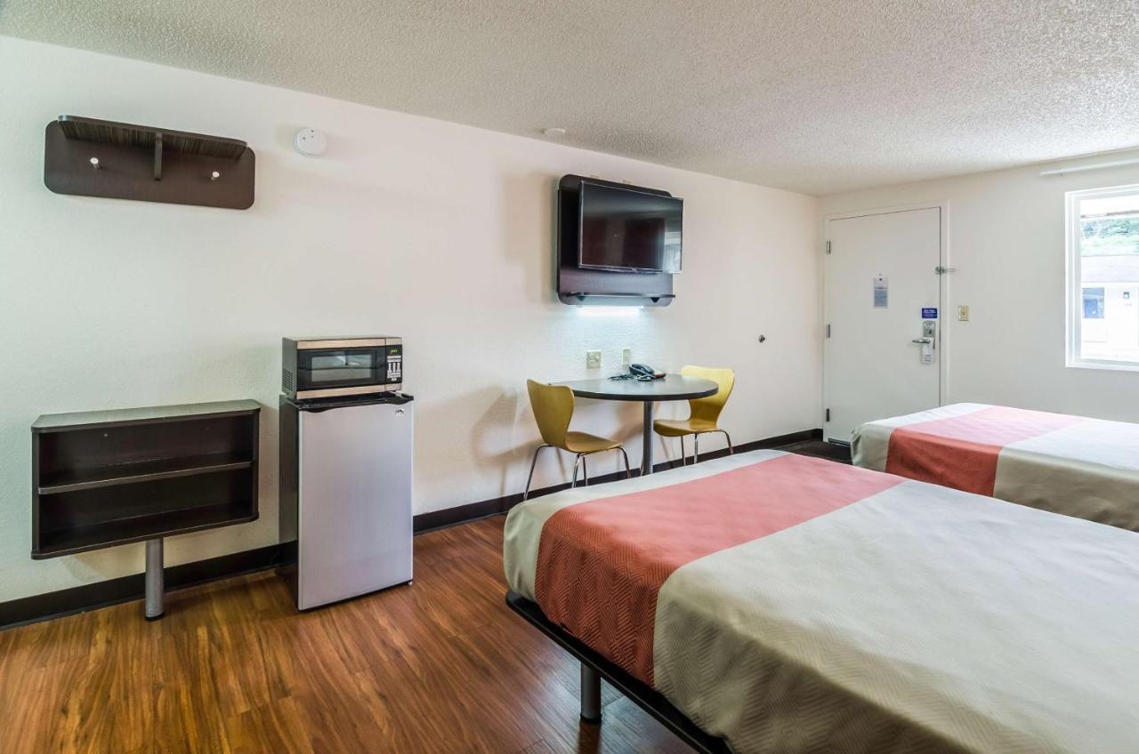 Motel 6-Troutville, Va Bagian luar foto