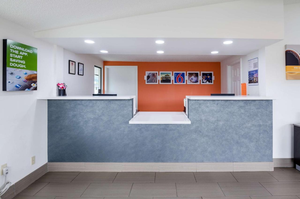 Motel 6-Troutville, Va Bagian luar foto